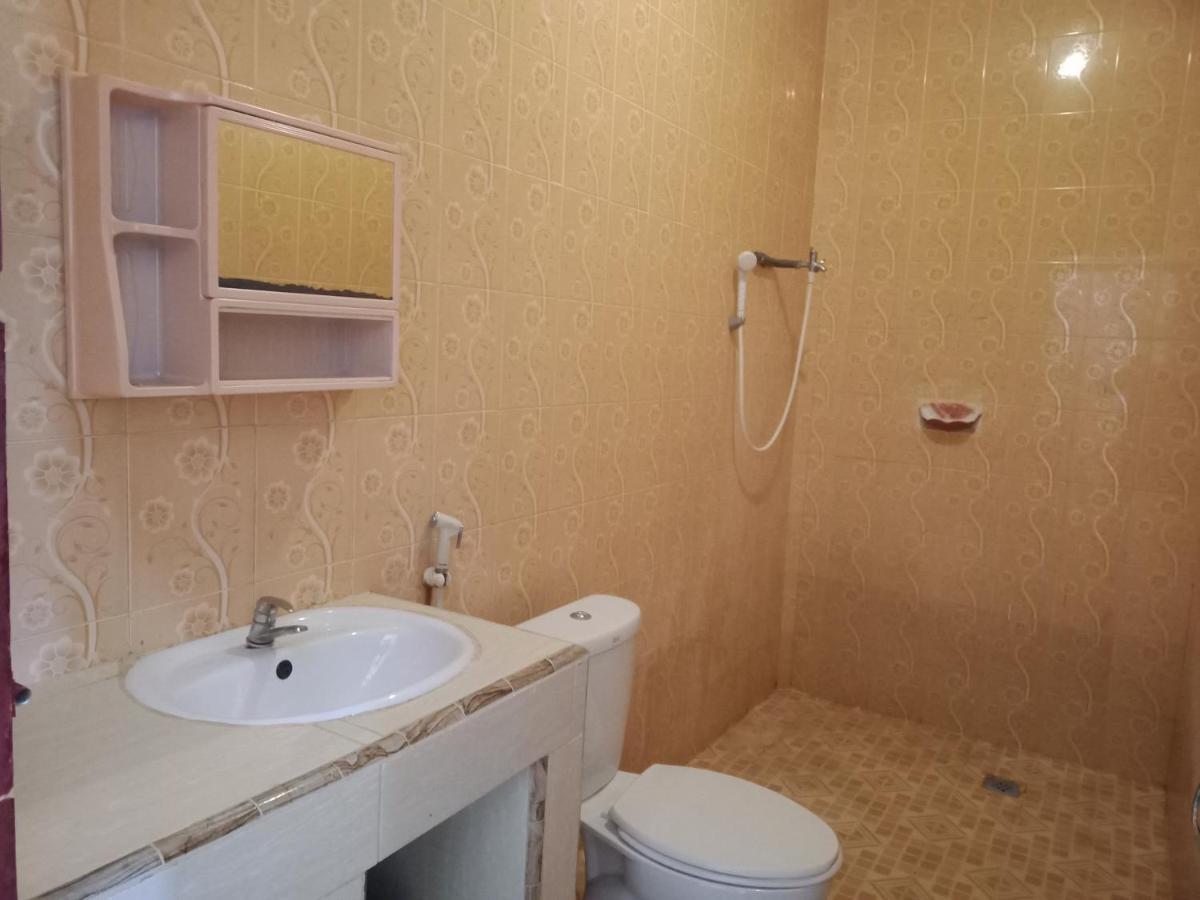 Harus Damai Inn Lagudri Buitenkant foto